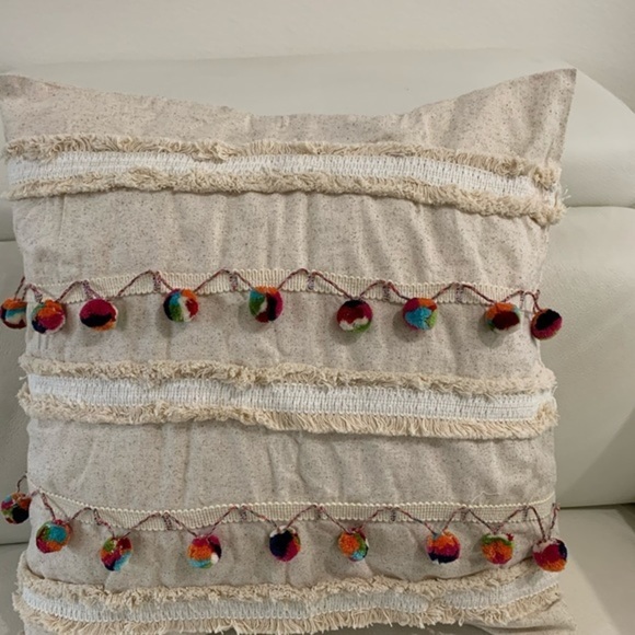 Pillow Case - Picture 1 of 8